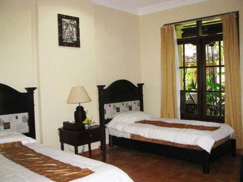 วิลลา ชานที บีช Hotel ซานูร์ ภายนอก รูปภาพ